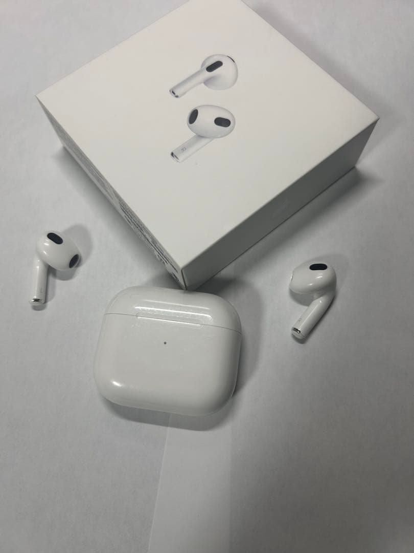 Apple airpods 第3世代 純正 本体 外箱あり