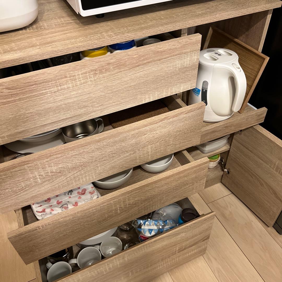 木目調キッチンカウンター（他の家電製品はつきません）