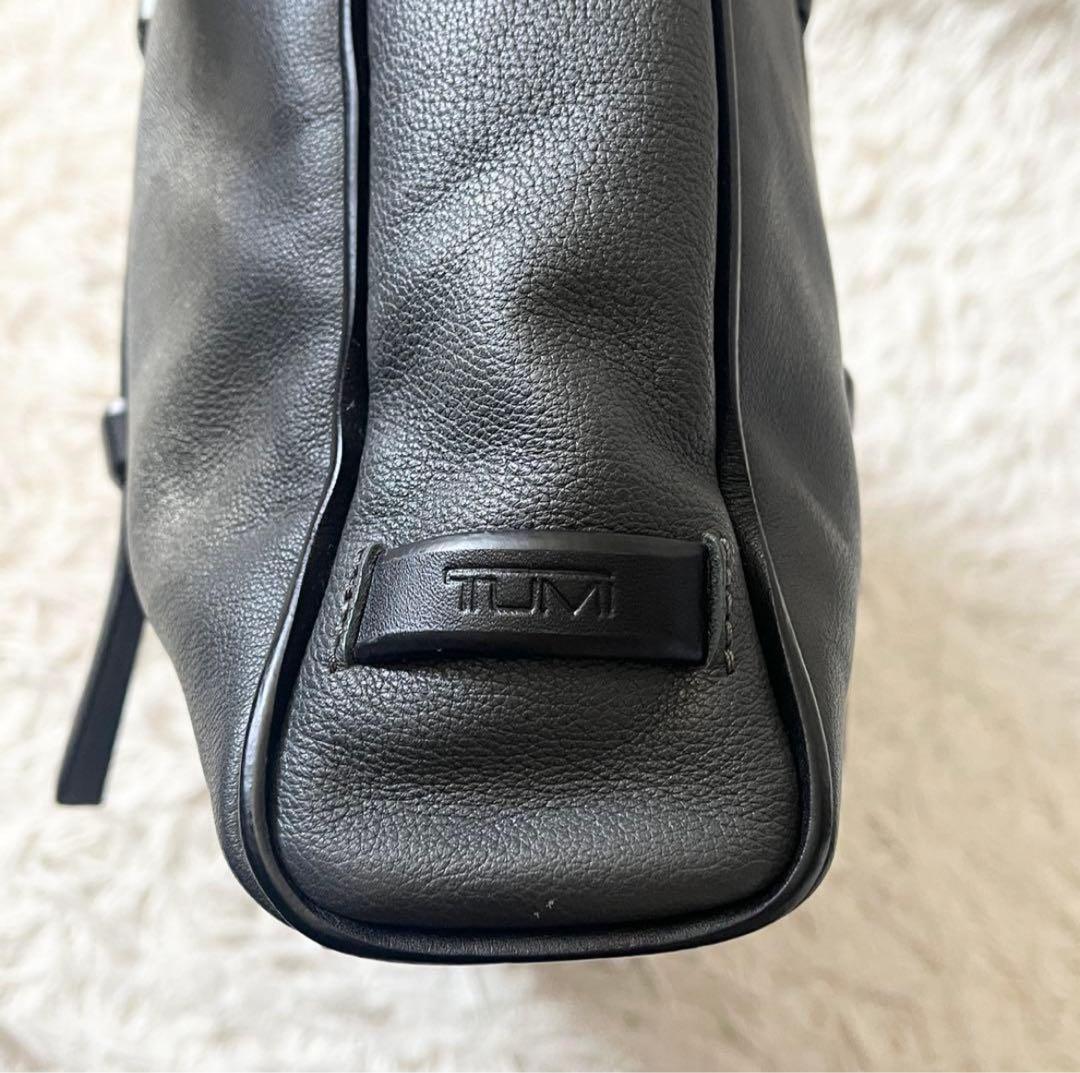 TUMI ビジネスバッグ ブラック レザー
