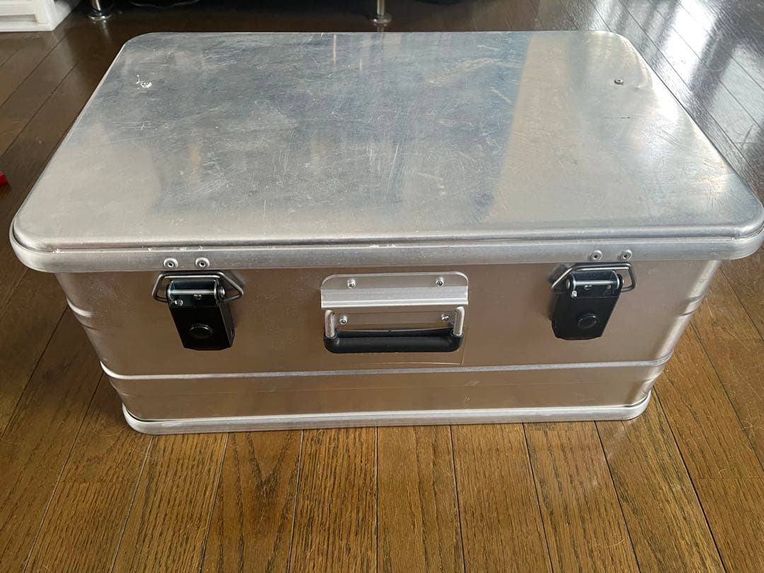 【廃盤】Hunersdorff ヒューナースドルフ　アルミコンテナ47Lレア