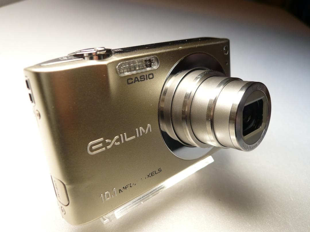 CASIO★EX-Z100⭕️安心の実働品❤️美しい★1010万画素★光学4倍