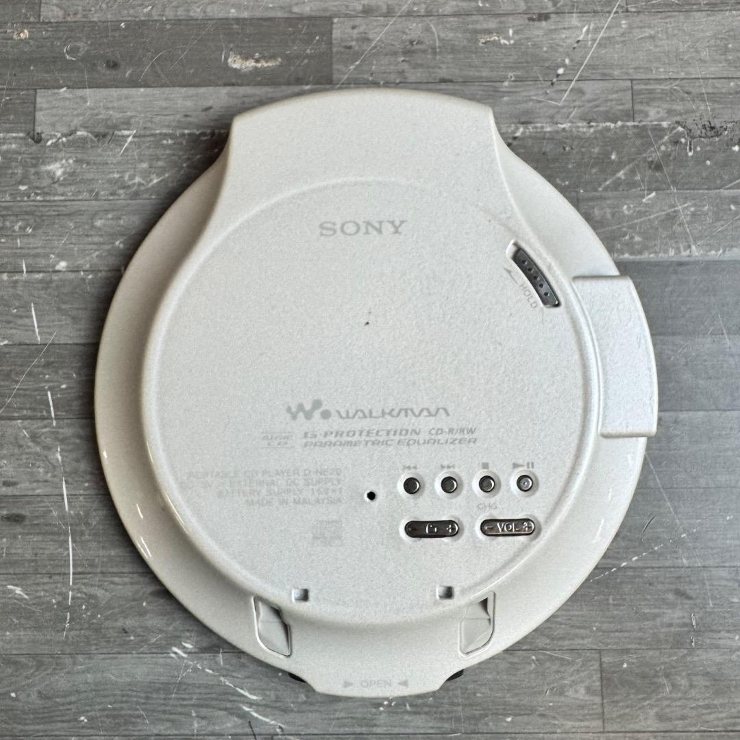 SONY ソニー CDウォークマン D-NE20 2007年製 動作品