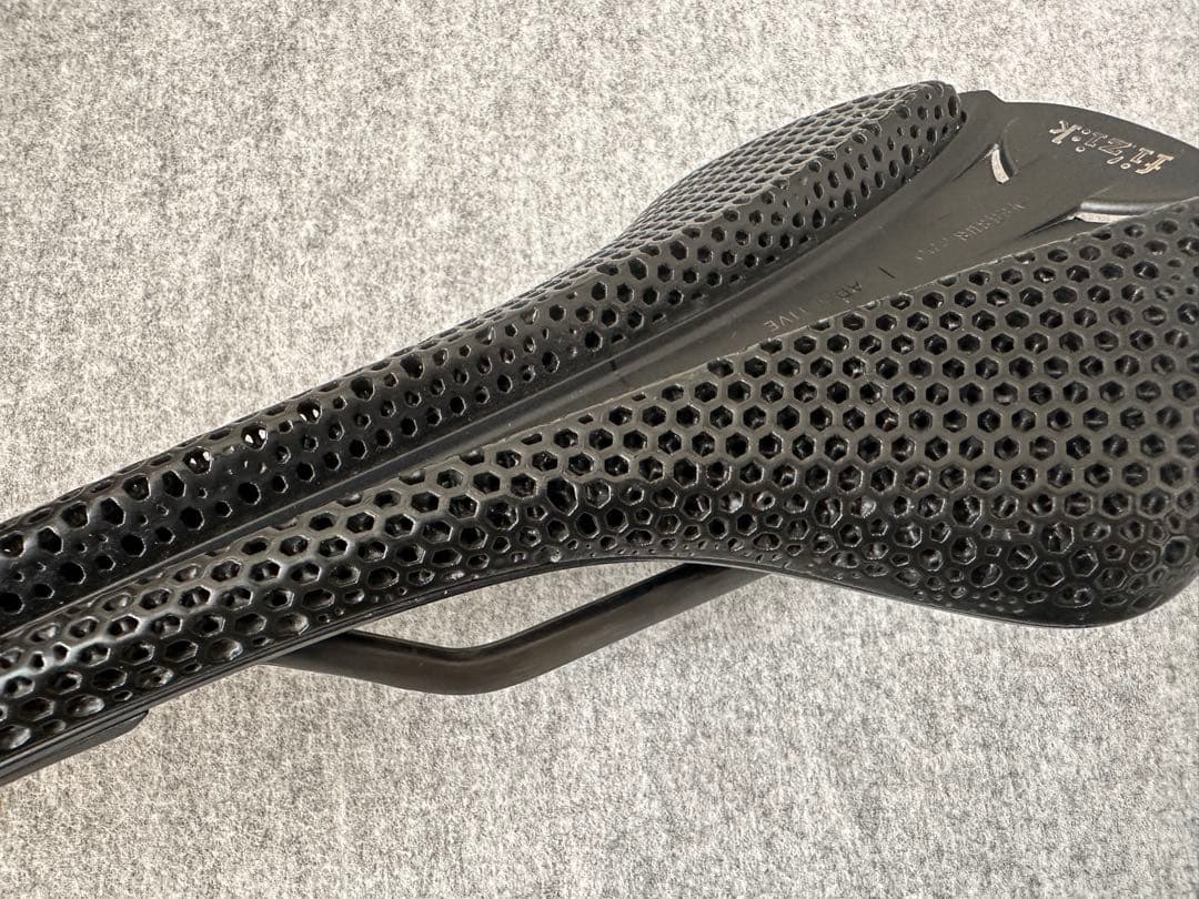 fizik フィジーク アンタレス VERSUS EVO R1 ADAPTIVE