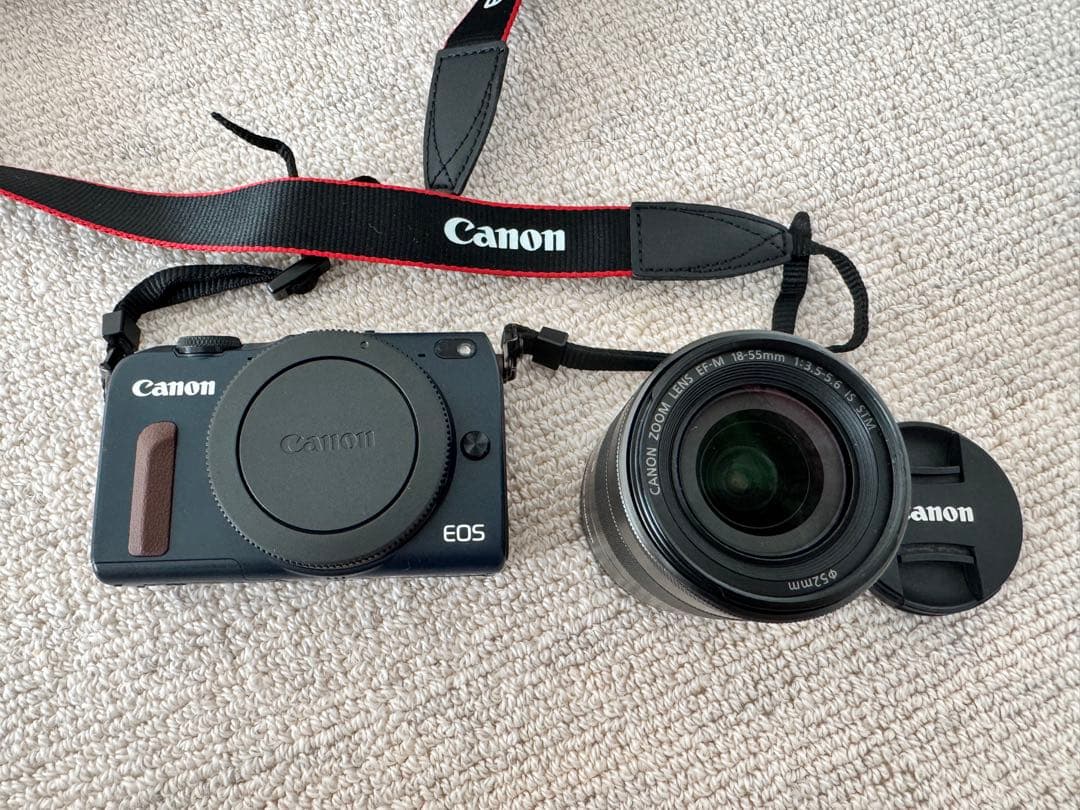 Canon EOS M2 ベイブルー　18-55mmレンズ