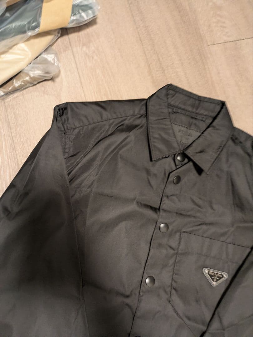 プラダ ナイロンジャケット　L