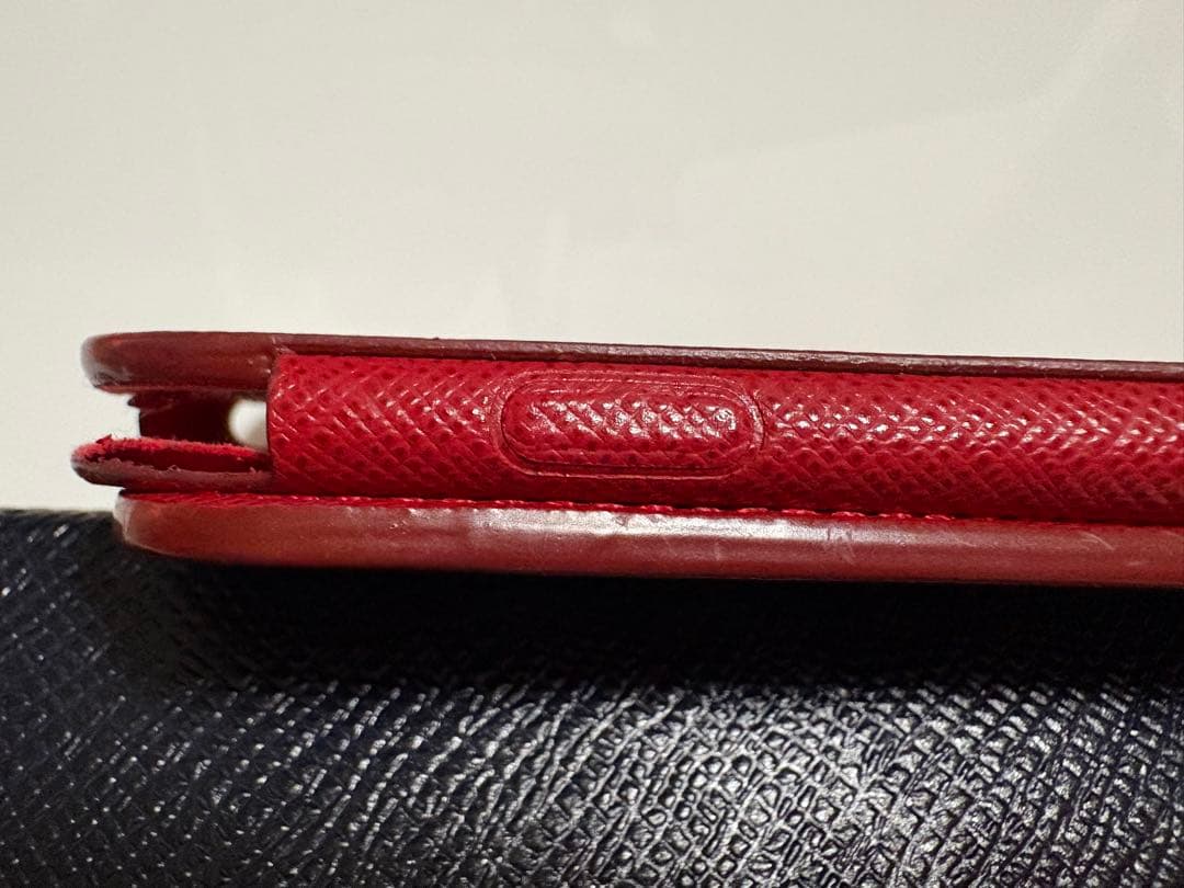 PRADA iPhoneケース SE対応 手帳タイプ RED