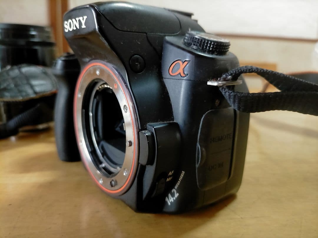 SONY α350 MINOLTAレンズ付き
