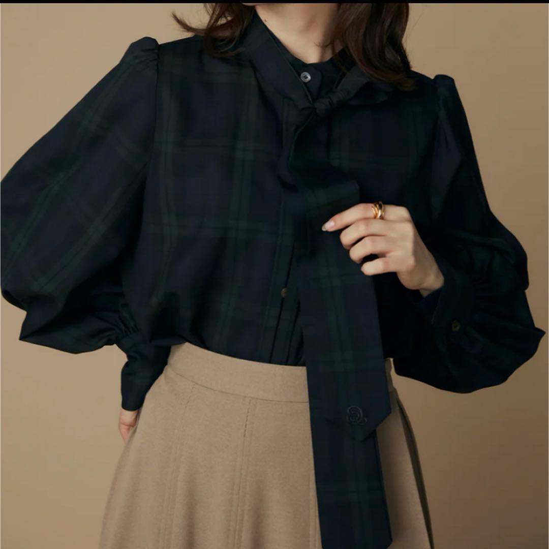 【完売品】Audire♡bowtie volume blouse