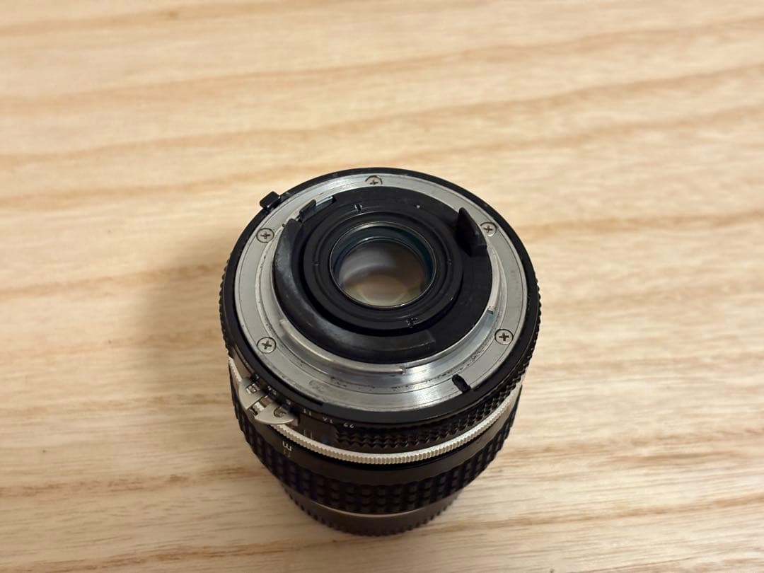 NIKKOR 28mm f/2.8 ニコン