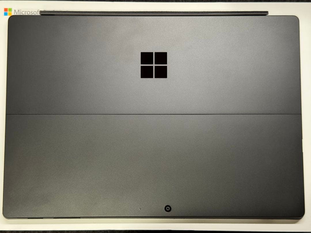 Surface Pro 7 (Core i7, 16GB) 専用タイプカバー付き