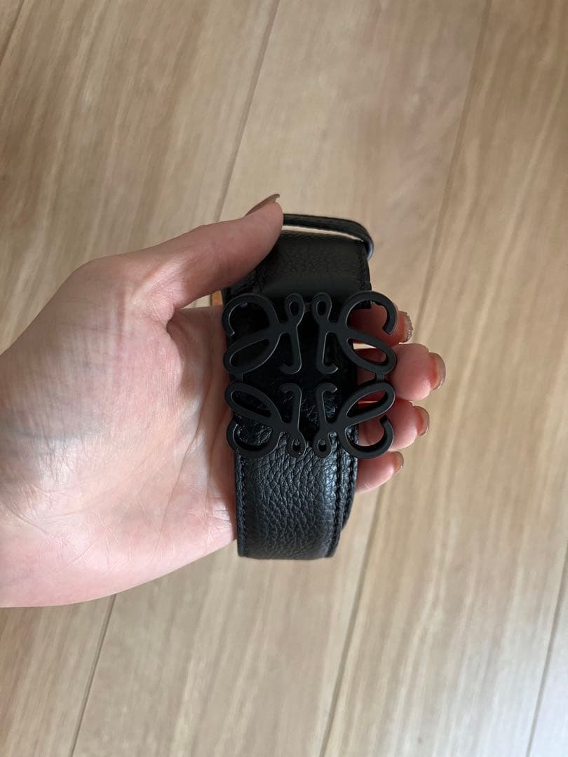 ⭐︎tiara専用⭐︎ロエベ　アナグラムベルト美品　ブラック　マット