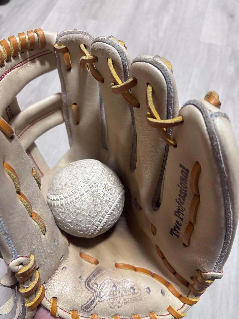 ゆ*ん様 スラッガー　軟式内野用　オーダー