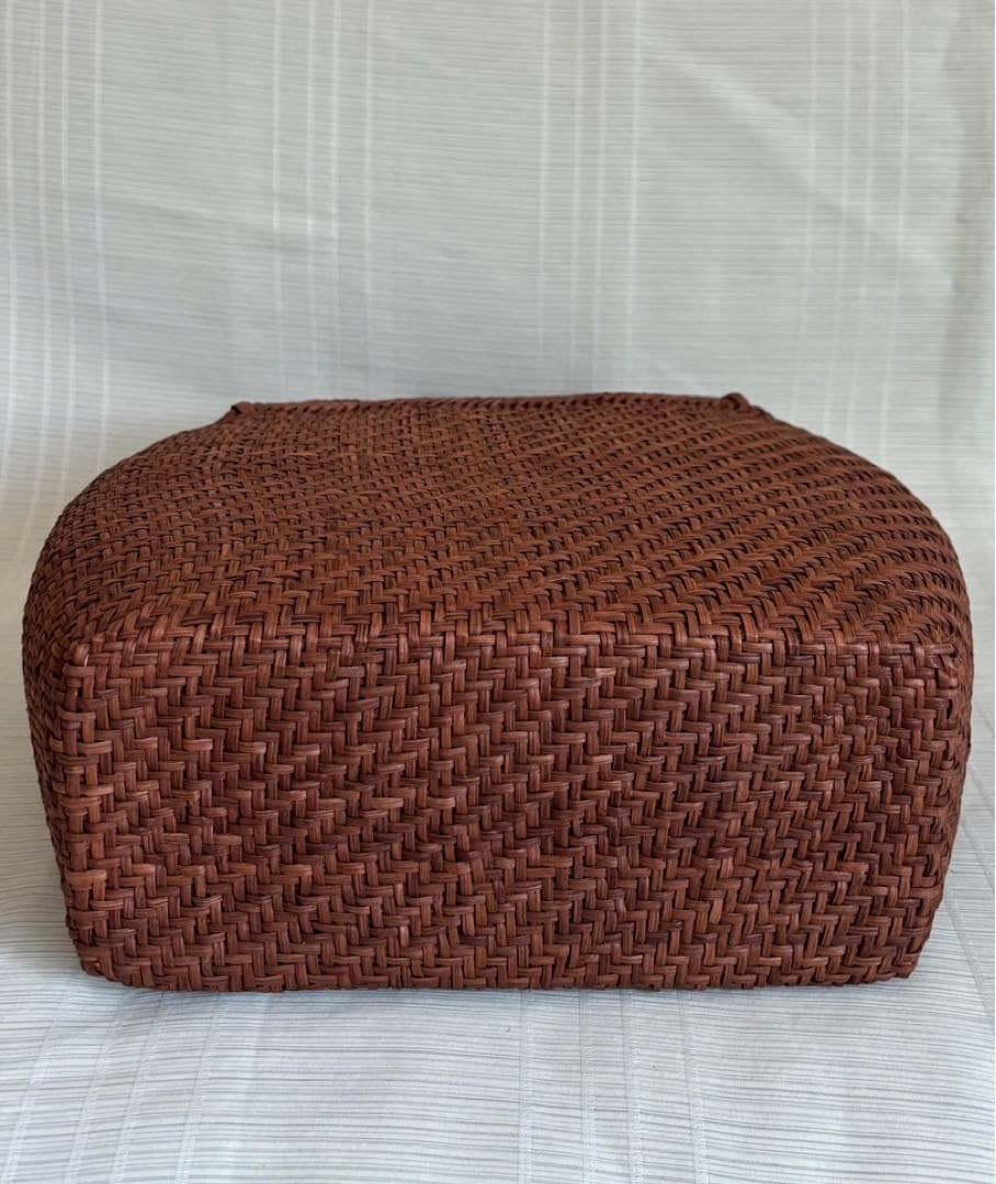 新品 長野産 極細3ミリ蔓職人手編み　網代編み　山葡萄籠バッグ