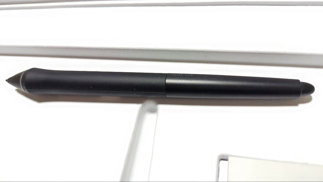 ワコム Wacom Intuos Pro PTH-660/K0 ペンタブレット