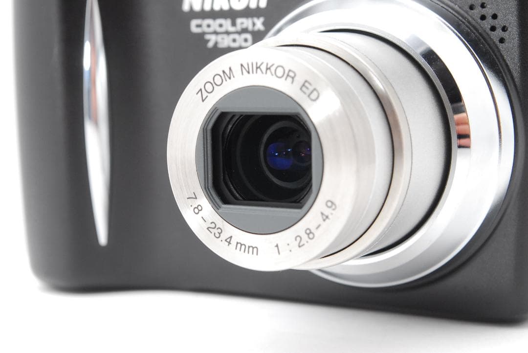 【使用感少　美品】Nikon COOLPIX 7900　コンデジ　クールピクス