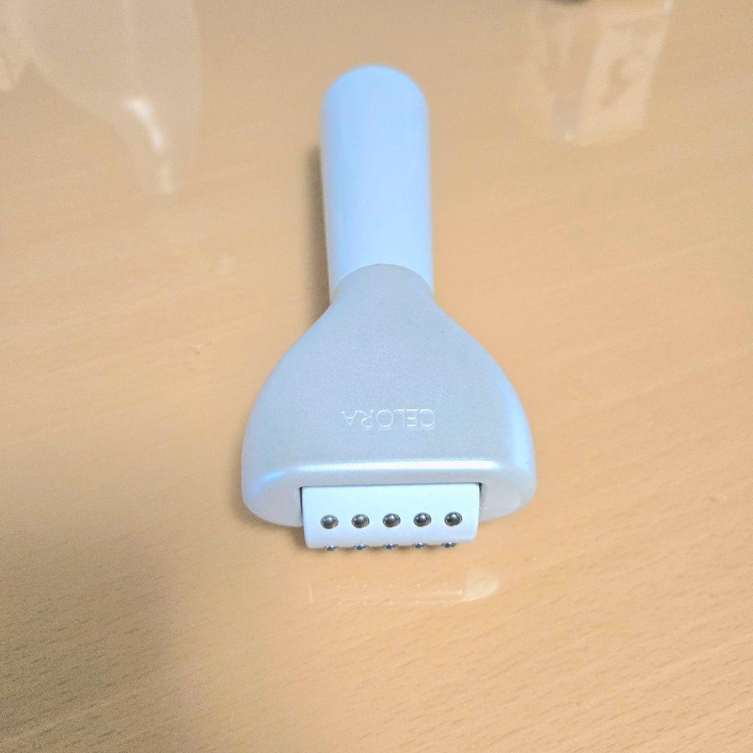 セロラバイ ペンタショット 美顔器 　本体のみ
