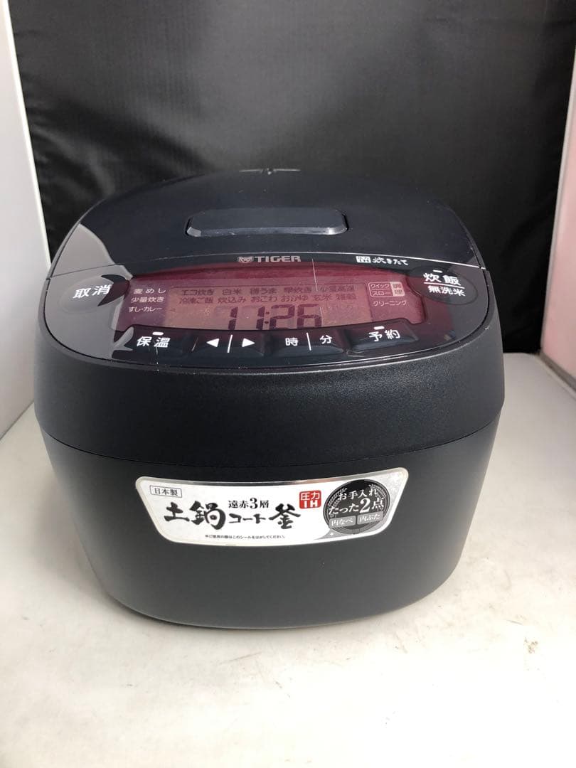 タイガー圧力IHジャー炊飯器　JPV-10BK 2023年製　OU082906