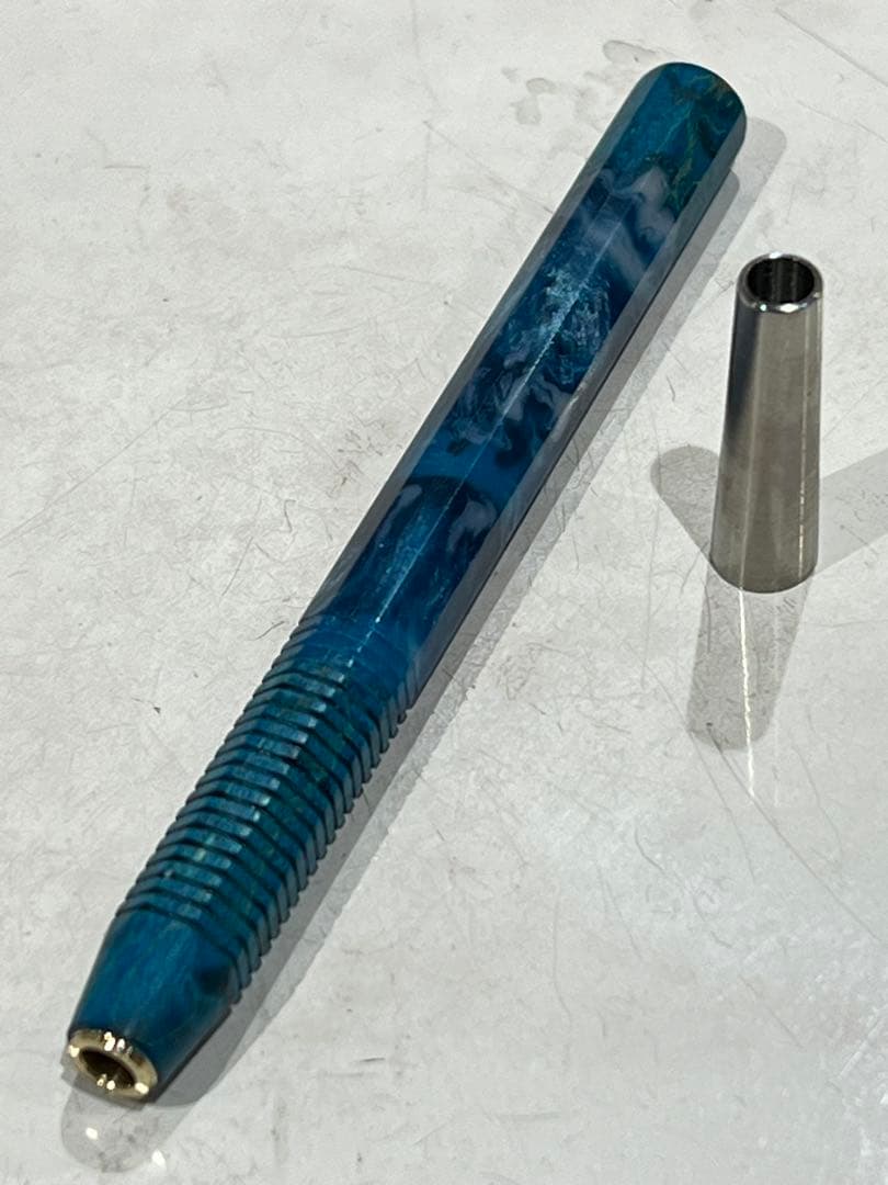 pg5 HW②1-1　八角軸ステンノックカバーロング　スリット