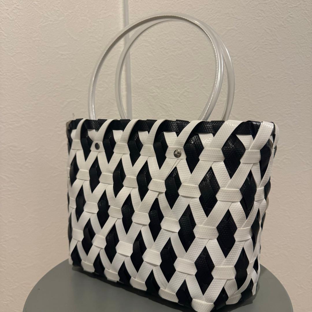 MARNI 編み込みデザイン カゴバッグ