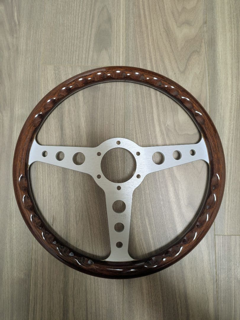 MOMO モモ ステアリングホイール HL-05 【美品】