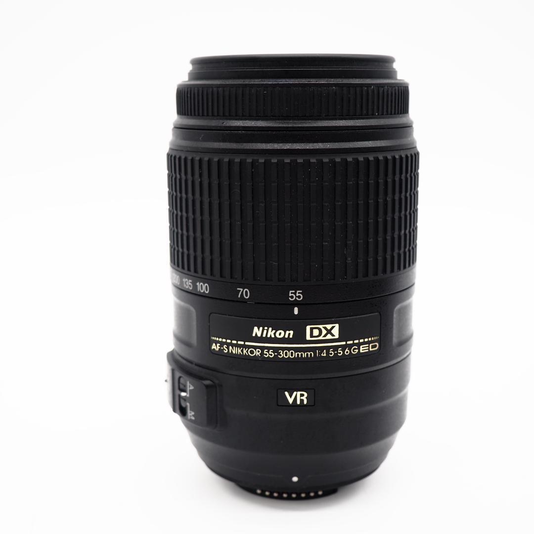 Nikon AF-S 55-300mm DX VR 望遠レンズ