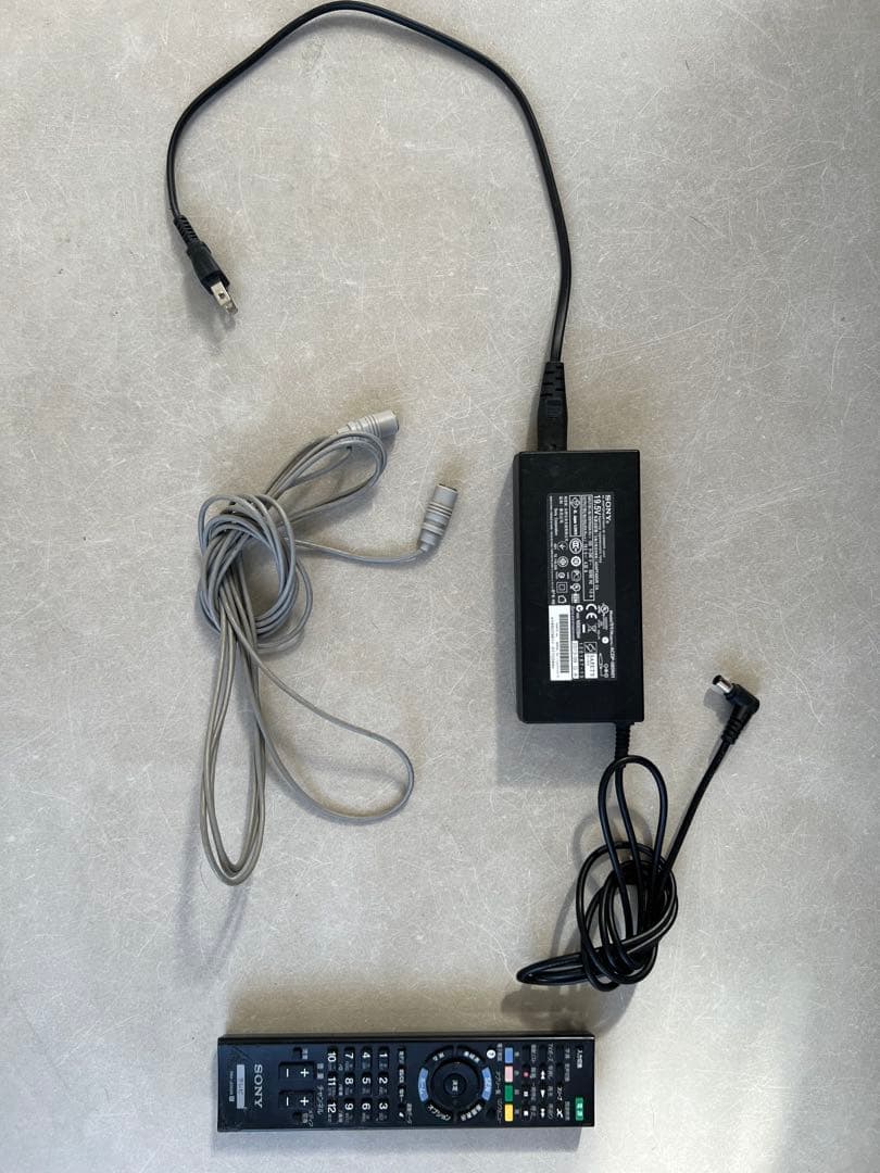 SONY BRAVIA 32 インチ 液晶 テレビ 送料込み