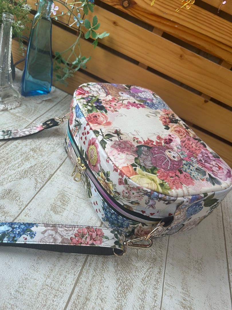 ラモちゃん様　ジョリーフルール カジュアルショルダーバッグ