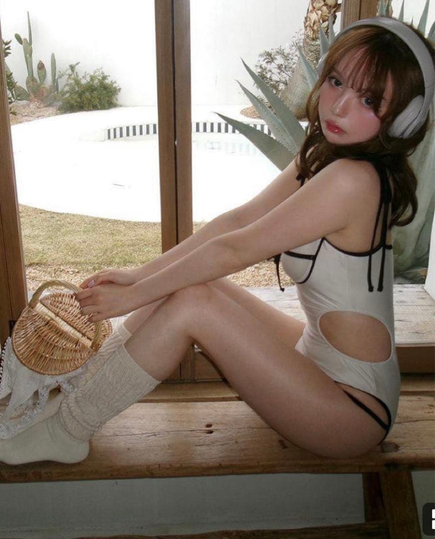 andmary Natalie swimsui ベージュ　未使用