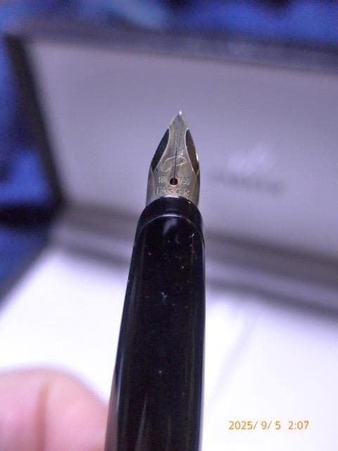 幻のパーカー万年筆　エリプス／Ellipse　深紅　18K 750ペン先、細字