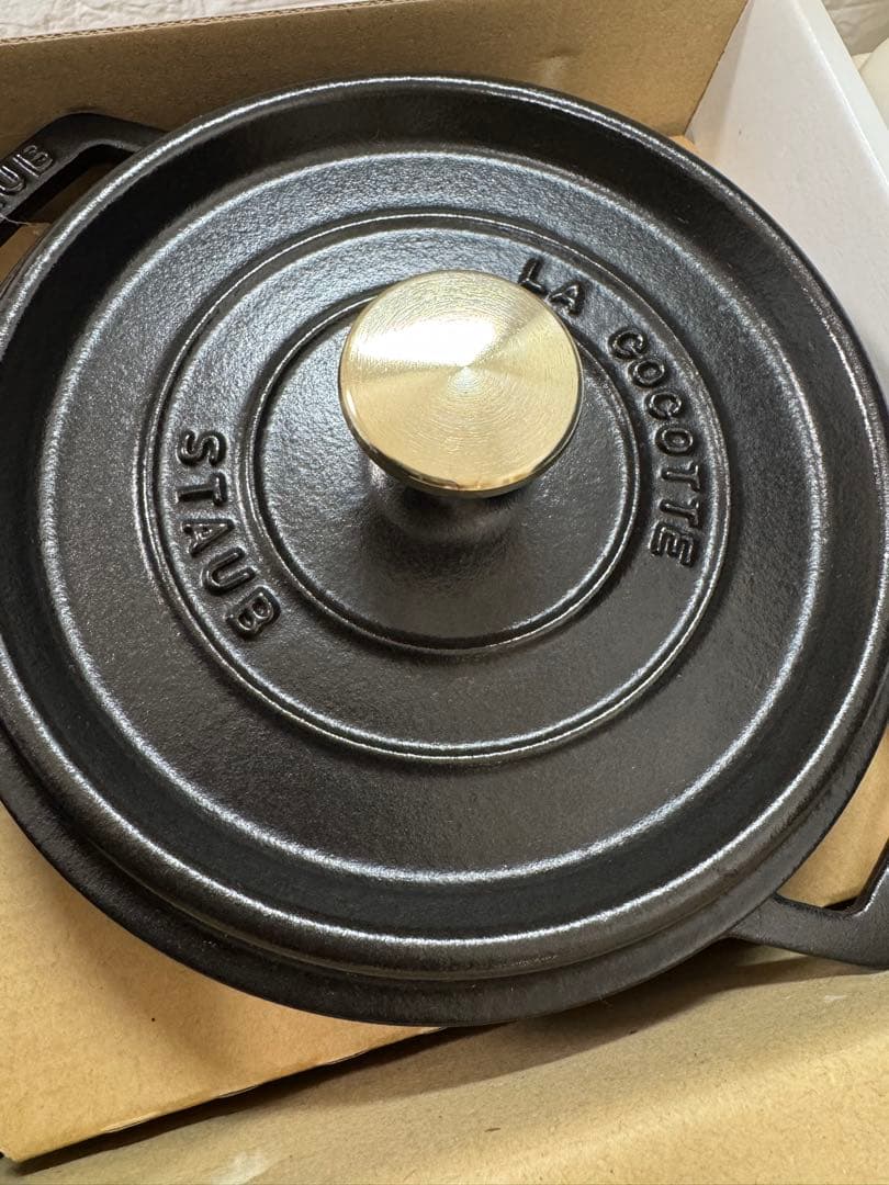 【STAUB】 ココットラウンド ブラック 18cm 1回使用