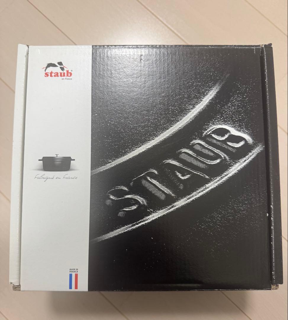 【STAUB】 ココットラウンド ブラック 18cm 1回使用