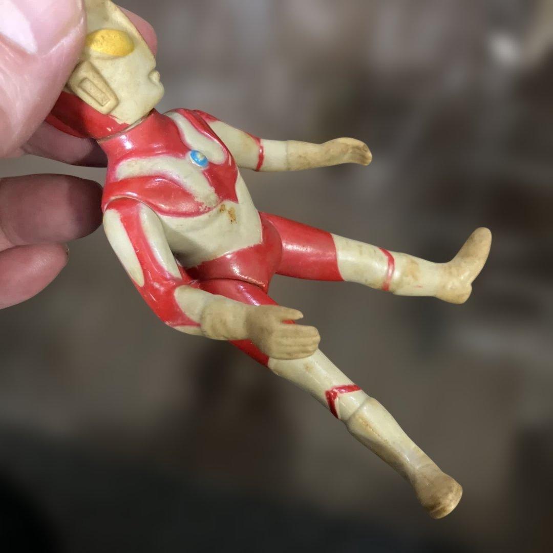 ブルマアク★ウルトラマン　ソフビ★凜々しい顔★全域可動可★劣化あるも光沢有