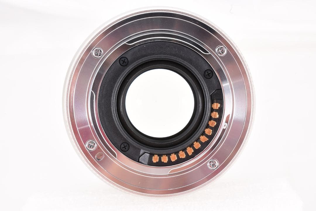 【美しいボケ】OLYMPUS M.ZUIKO DIGITAL 75mm F1.8