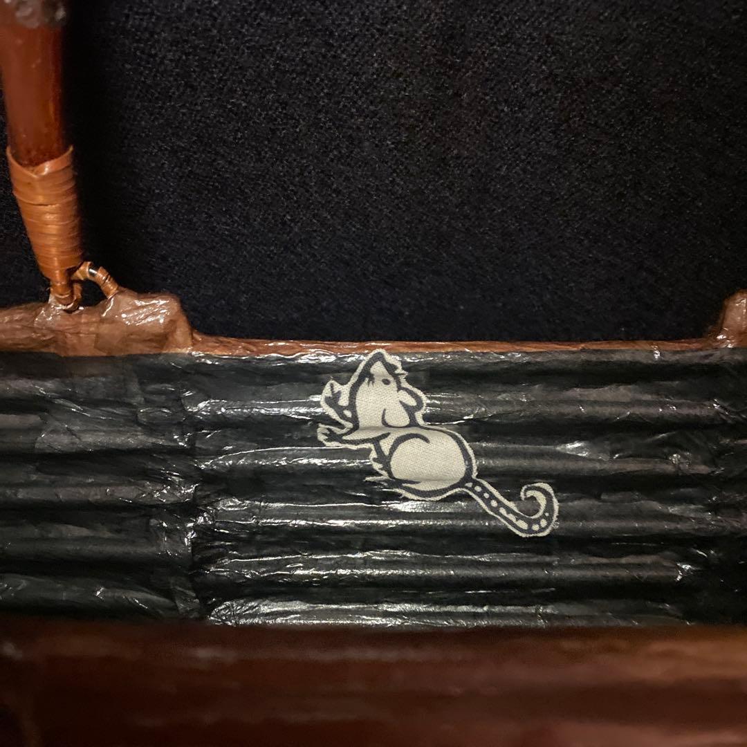 一閑張り　組み竹籠バック　柿渋　狸と狐化合戦