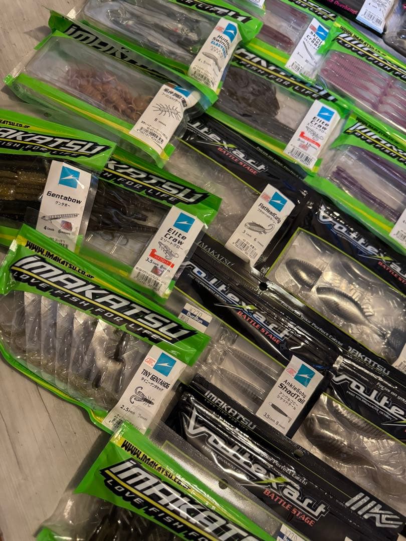 イマカツ　新品未開封　ワーム　３０個セット