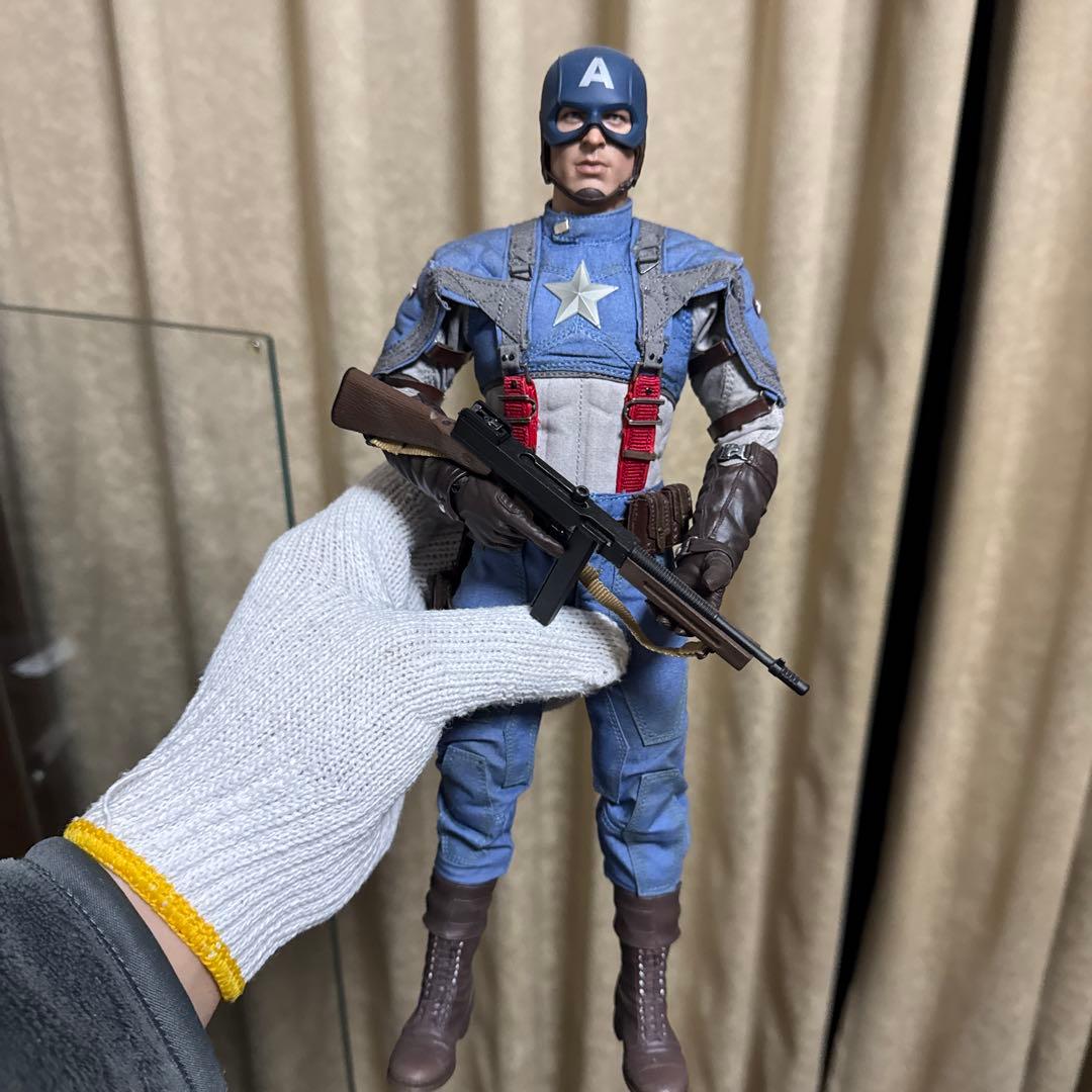 Marvel キャプテン・アメリカ ホットトイズアクションフィギュア