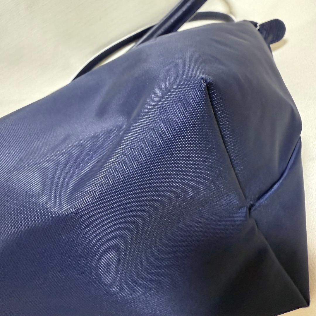 ロンシャン　建国記念限定　 折り畳みトートナイロンバッグ　ネイビー　トレパリ