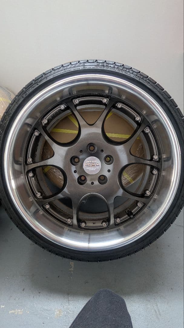 PIAA19インチ ホイールセット