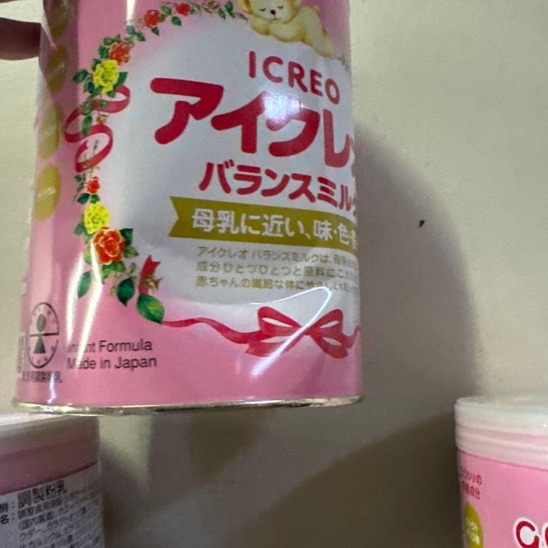 カ*︎様 激安　アイクレオ　ICREO バランスミルク 800g 4缶セット　凹