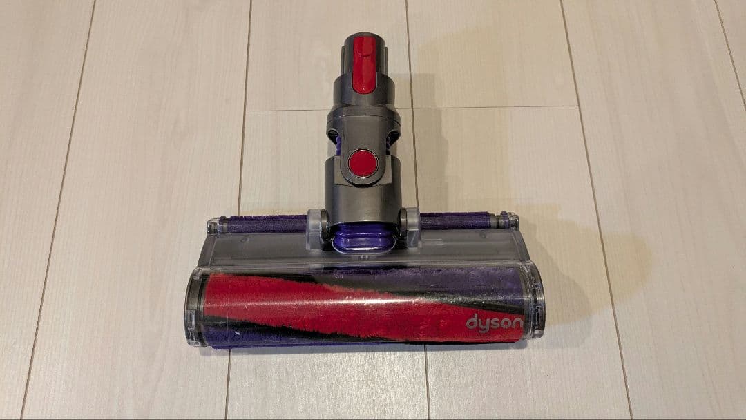 Dyson cyclone V10 fluffy アタッチメント多数 中古品