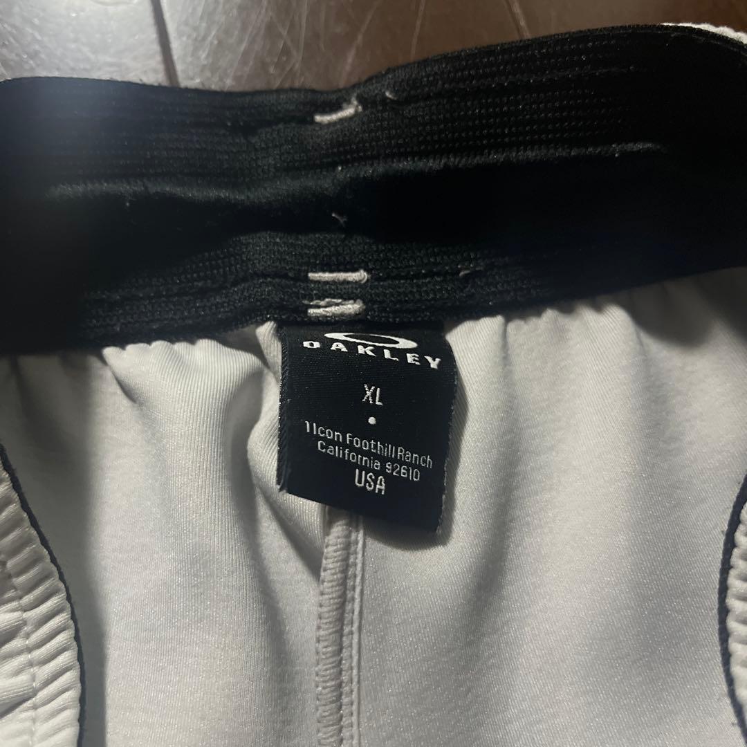 Oakley フード付きジャージ上下セット ホワイト