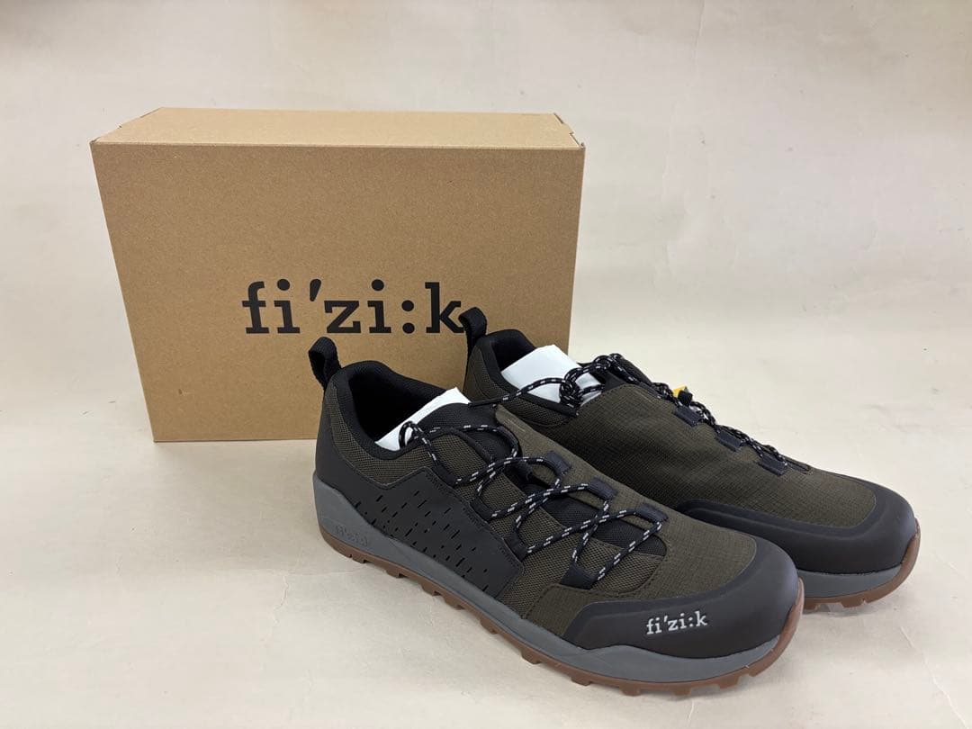 243【新品・未使用】フィジーク　TERRA　ERGOLACE　X2　サイズ41