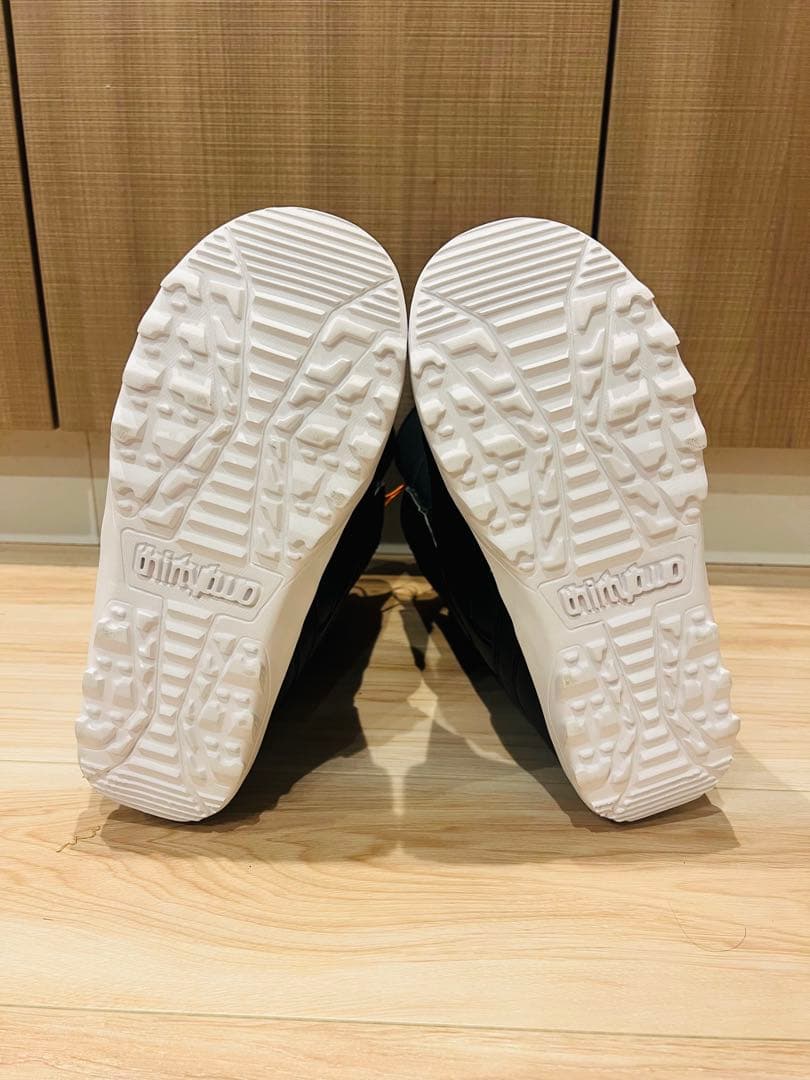 【aminchu 】thirtytwoスノボード　ブーツ26cm