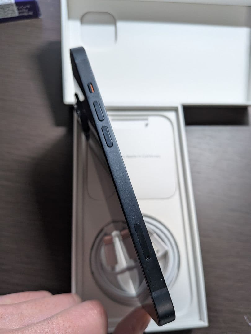 Apple iPhone 13 128gb 本体+Spigen MUJIケース