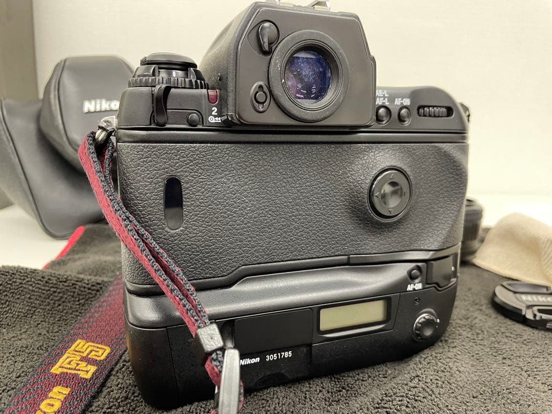 Nikon F5 フィルム一眼レフカメラ