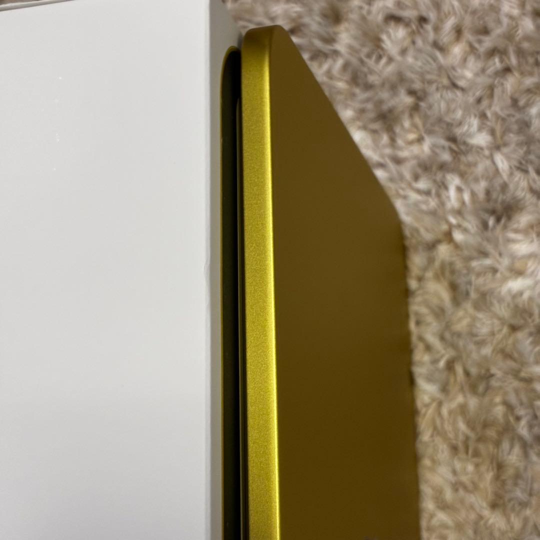 iPad（A16）128GB Wi-Fi イエロー バッテリー最大容量100％