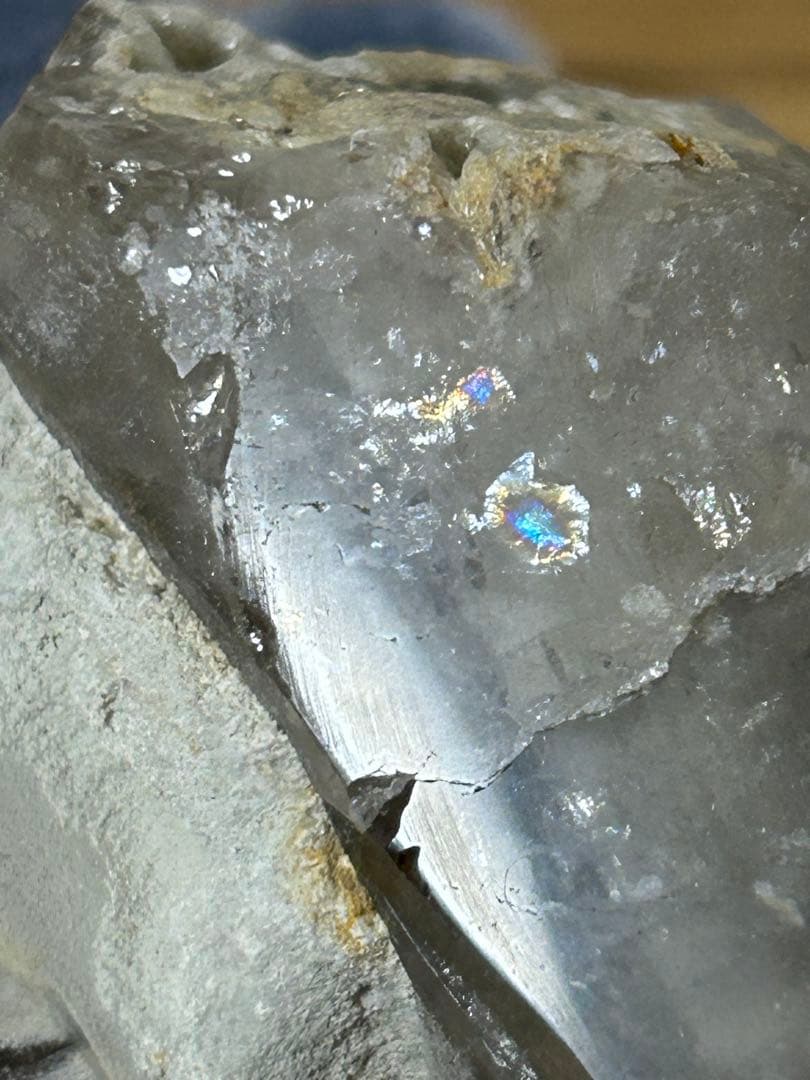 スモーキークォーツファントム　カオリナイト共生　天然石