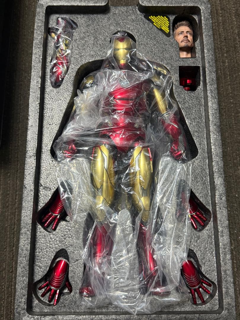 hot toys アイアンマン マーク85 ヴァリアントヘッド付
