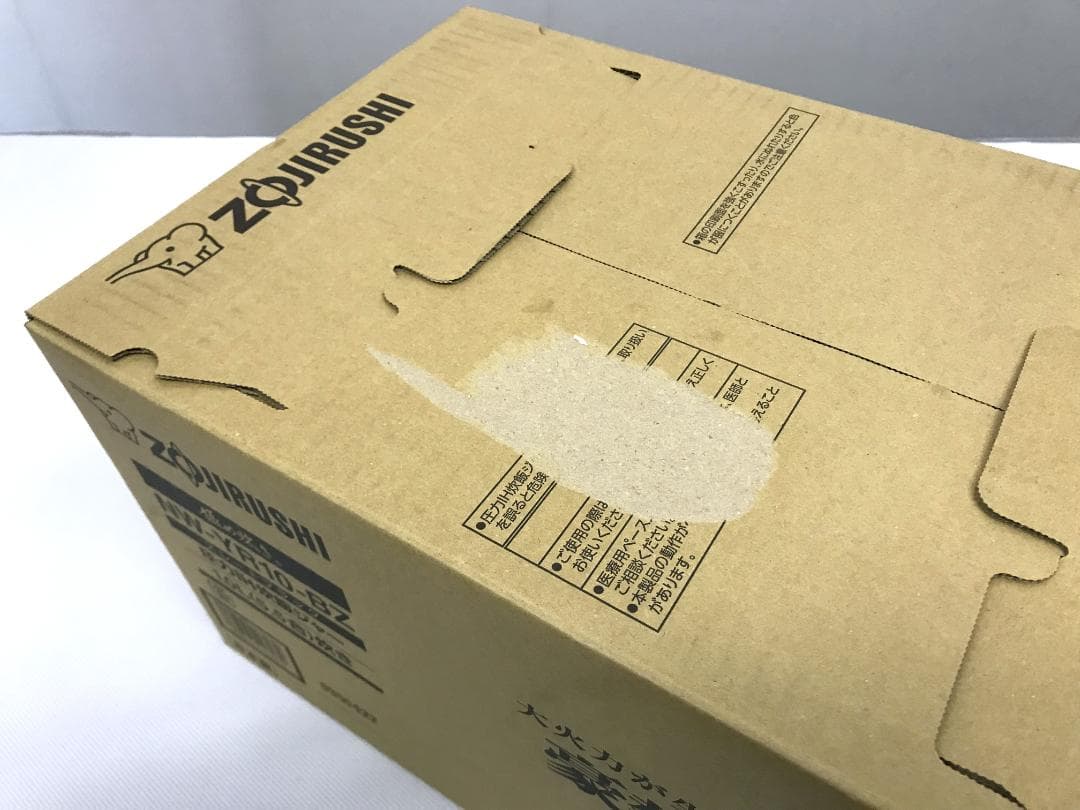 未使用品　象印　圧力IH炊飯ジャー　NW-YR10-BZ　5.5合炊き