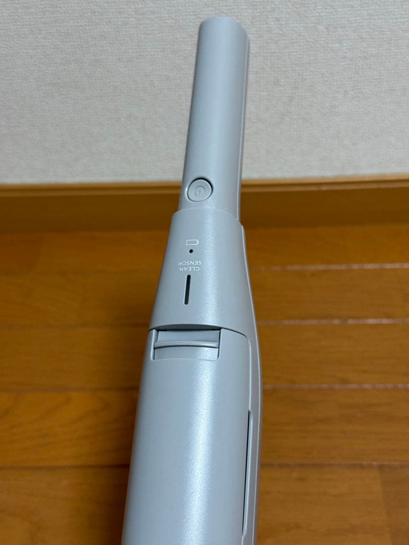 パナソニック セパレート型コードレススティック掃除機 MC-NS70F